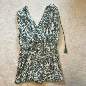 Super cute summer romper by Eesome